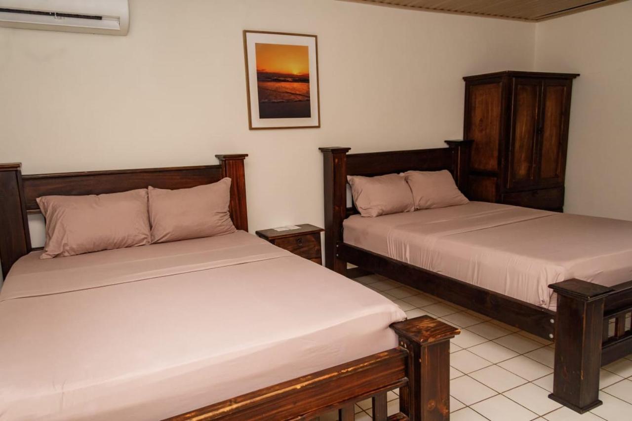 Hotel Don Fito Golfito Buitenkant foto
