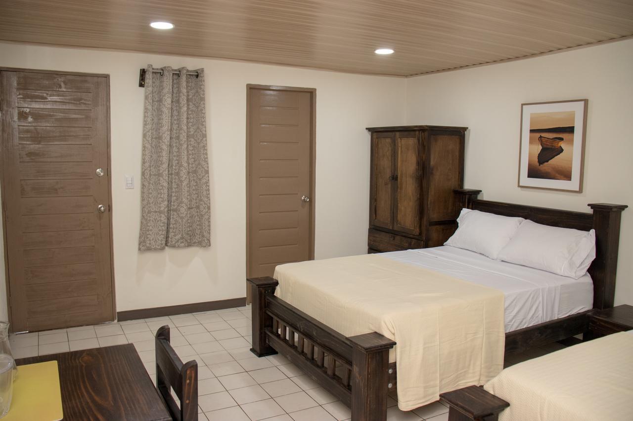 Hotel Don Fito Golfito Buitenkant foto