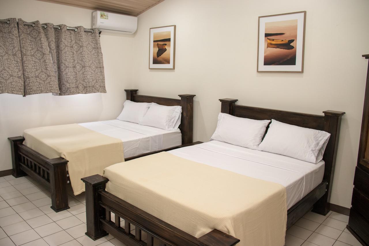 Hotel Don Fito Golfito Buitenkant foto