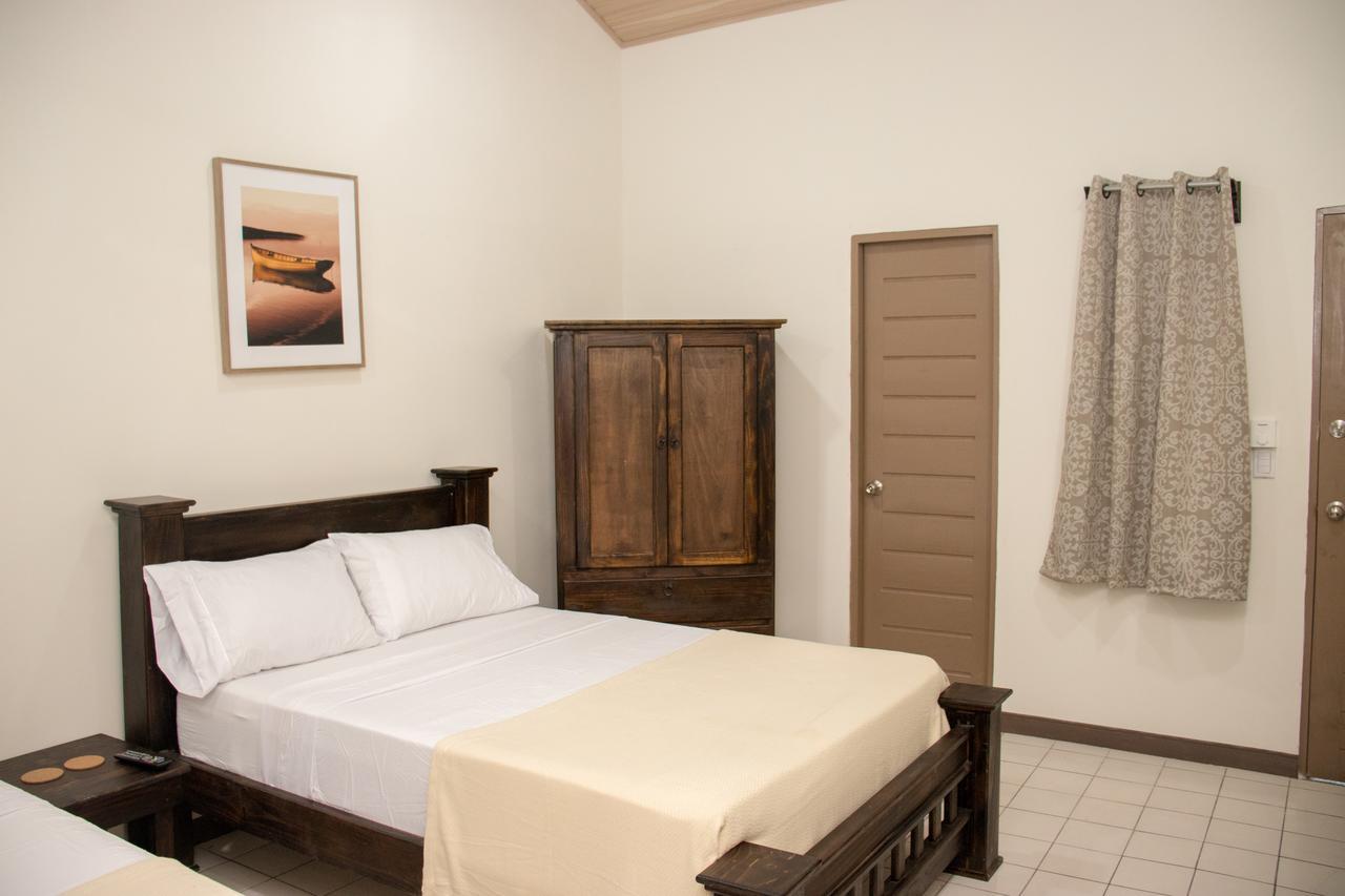 Hotel Don Fito Golfito Buitenkant foto